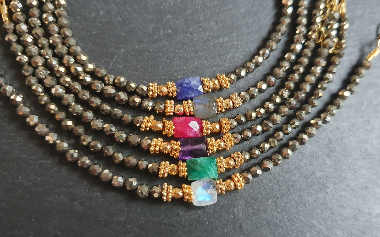 Bracelets Perles en pyrite et pierres semi-precieuses naturelles, bracelets perlés
