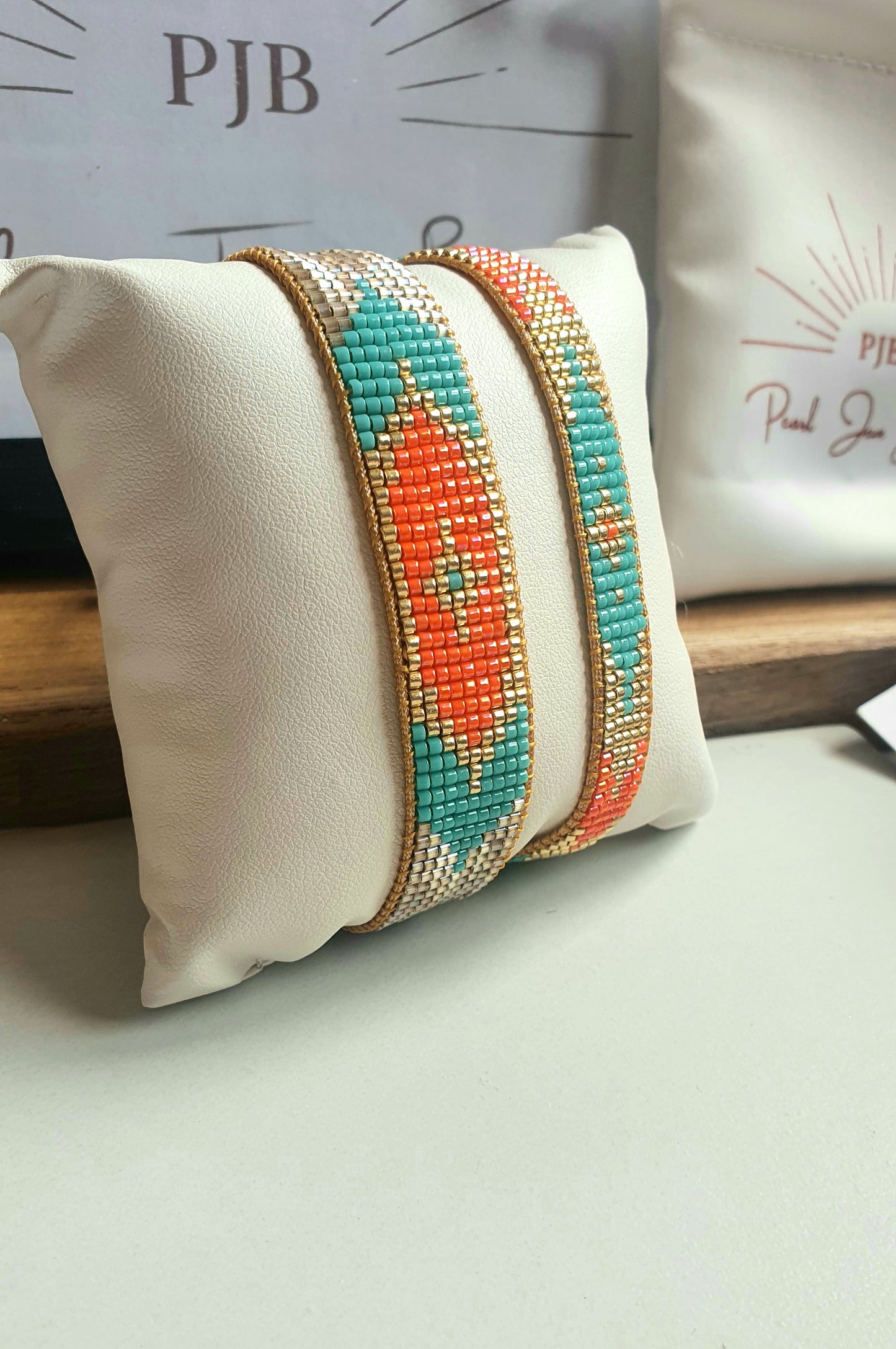 Bracelet hippie chic Bohême tissé a la main en perles Miyuki - turquoise et orznge